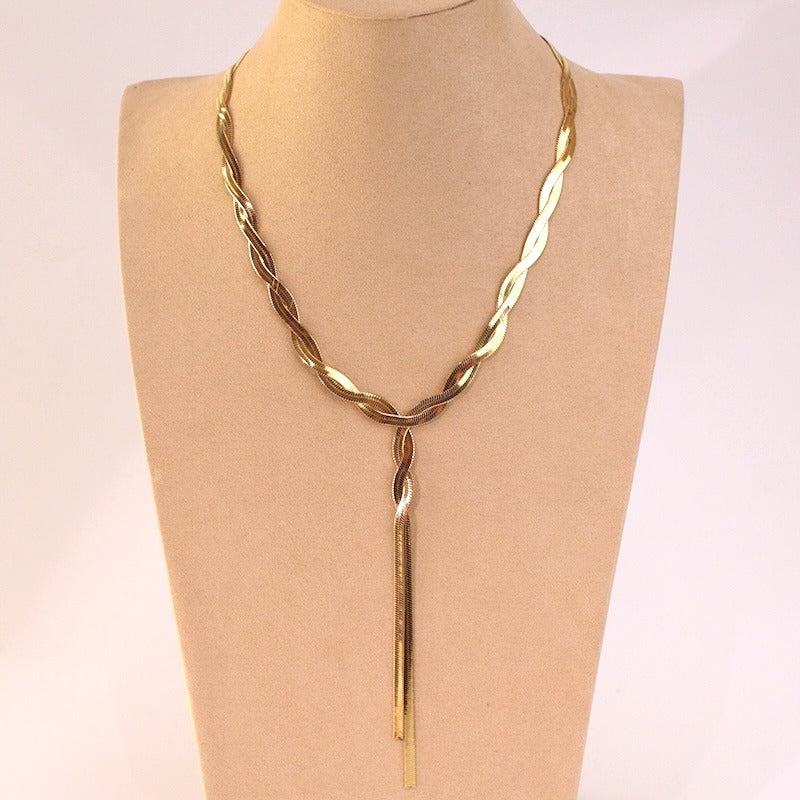 Collar acero serpenteada
